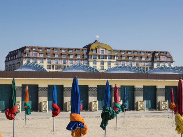 Local commercial — TROUVILLE SUR MER — photo 1