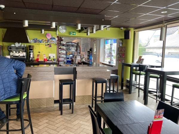 Local commercial · 110 m² · Fonds de commerce — photo 2