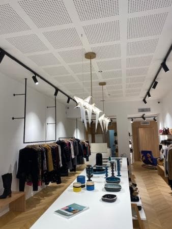 Local commercial 92 m² — Isère — photo 1