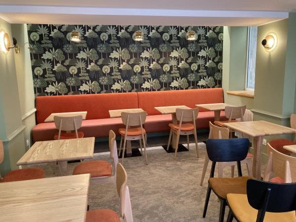 Local commercial — Calvados — photo 1