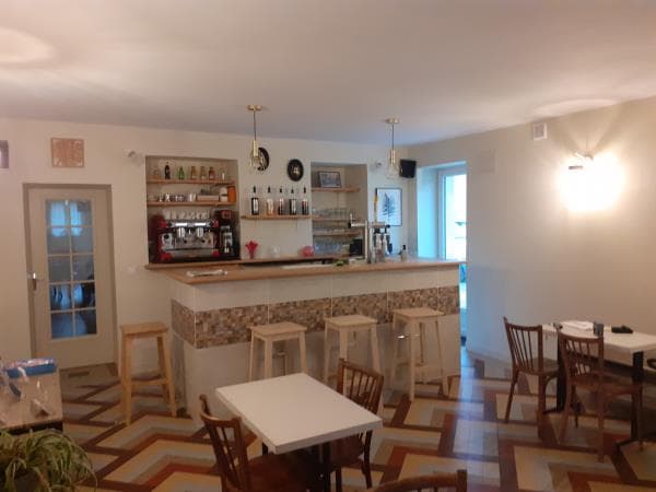 Local commercial 100 m² — TOURS — photo 1