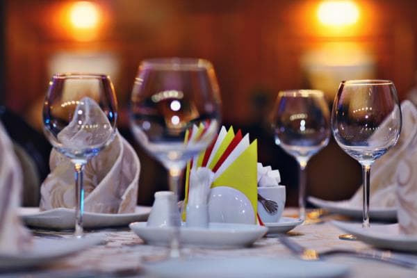 Local commercial — Ain — photo 1