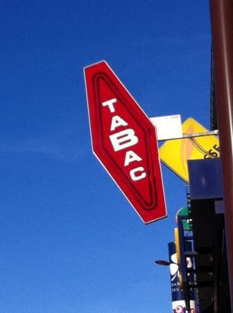 Local commercial — Ain — photo 1