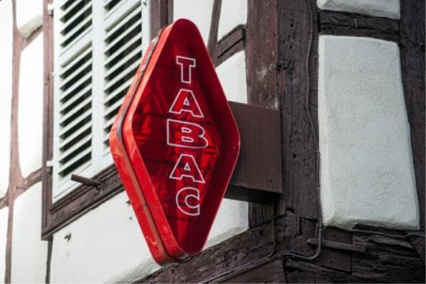 Local commercial 60 m² — Calvados — photo 1