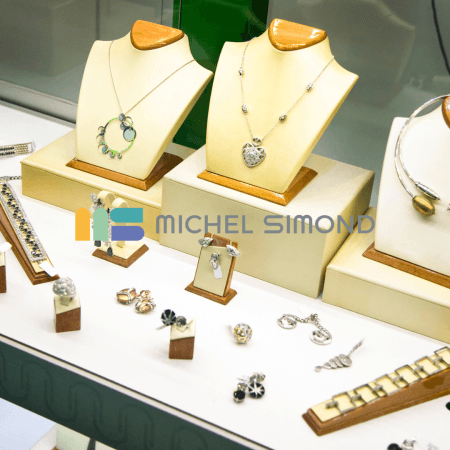 Local commercial — Var — photo 1