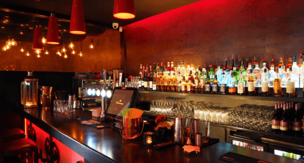 Local commercial 80 m² — Morbihan — photo 1