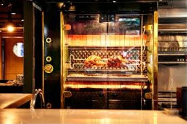 Brasserie rotisserie centre ville proche zone de loisirs · Fonds de commerce — photo 1