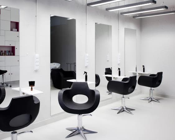 Local commercial 49 m² — Calvados — photo 1