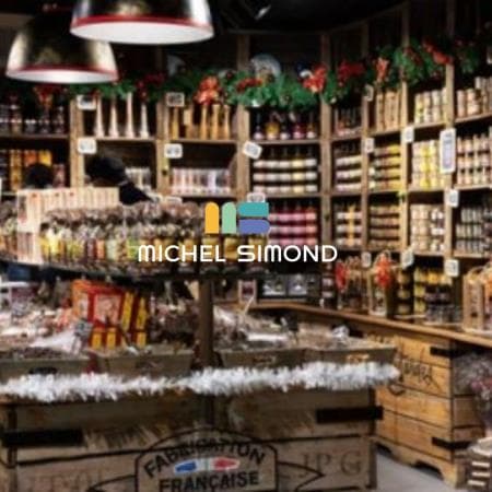 Local commercial 100 m² — PONT L EVEQUE — photo 1