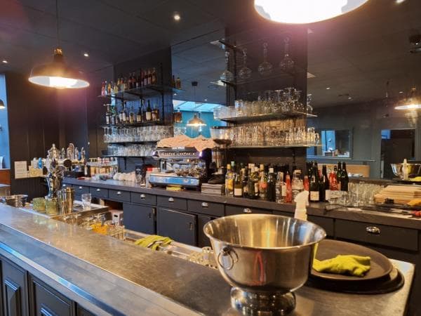 Local commercial 20 m² — TOURS — photo 1