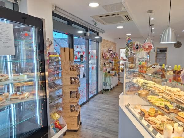 Local commercial 40 m² — TOURS — photo 1