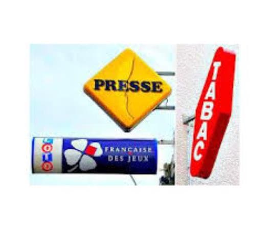 Tabac presse fdj situe en station balneaire · Fonds de commerce — photo 1