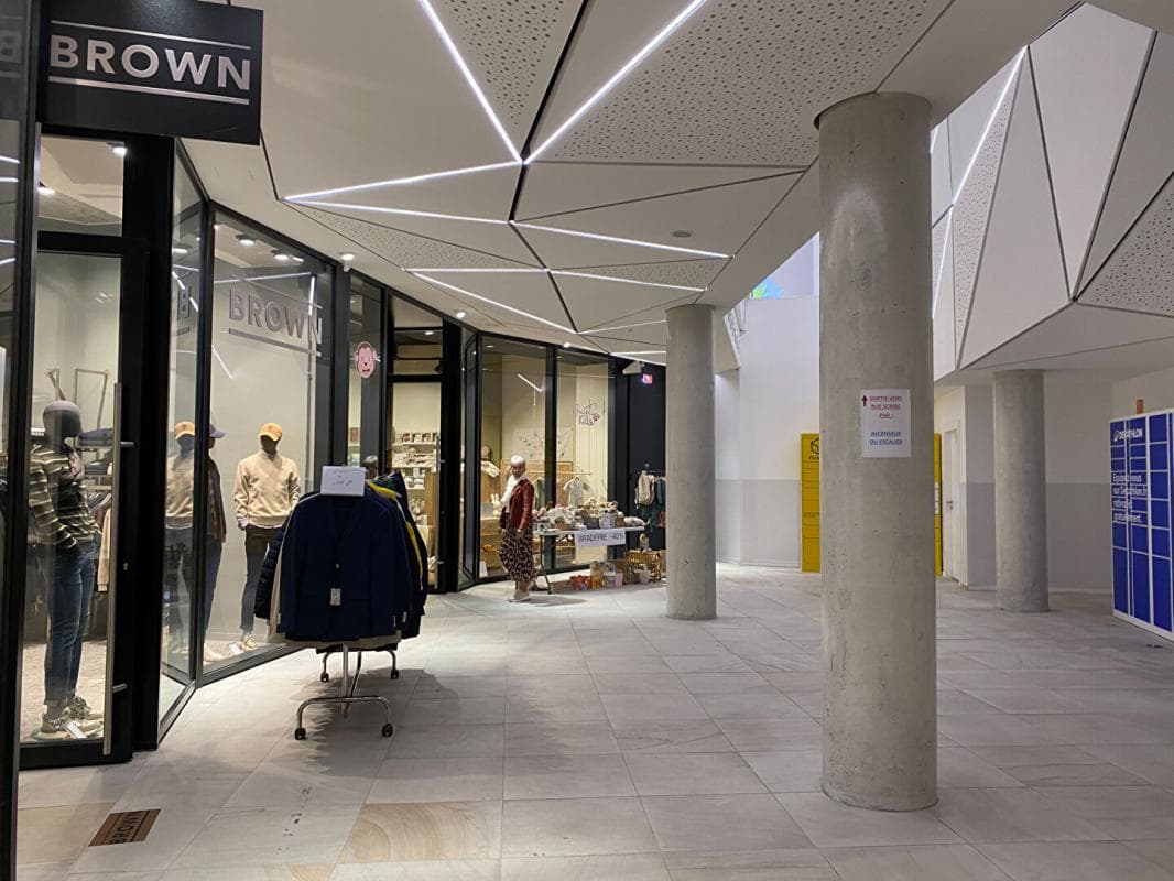 Salon de the · 97 m² · Cession de bail — photo 2