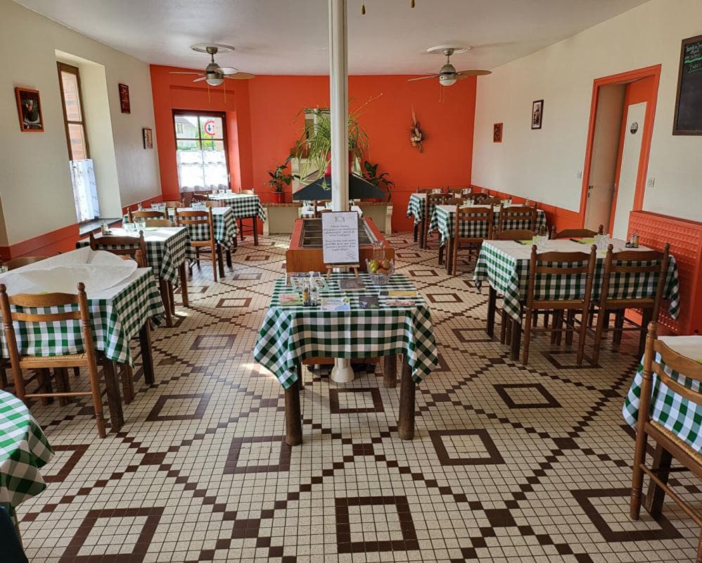 Restaurant · 220 m² · Fonds de commerce — photo 3