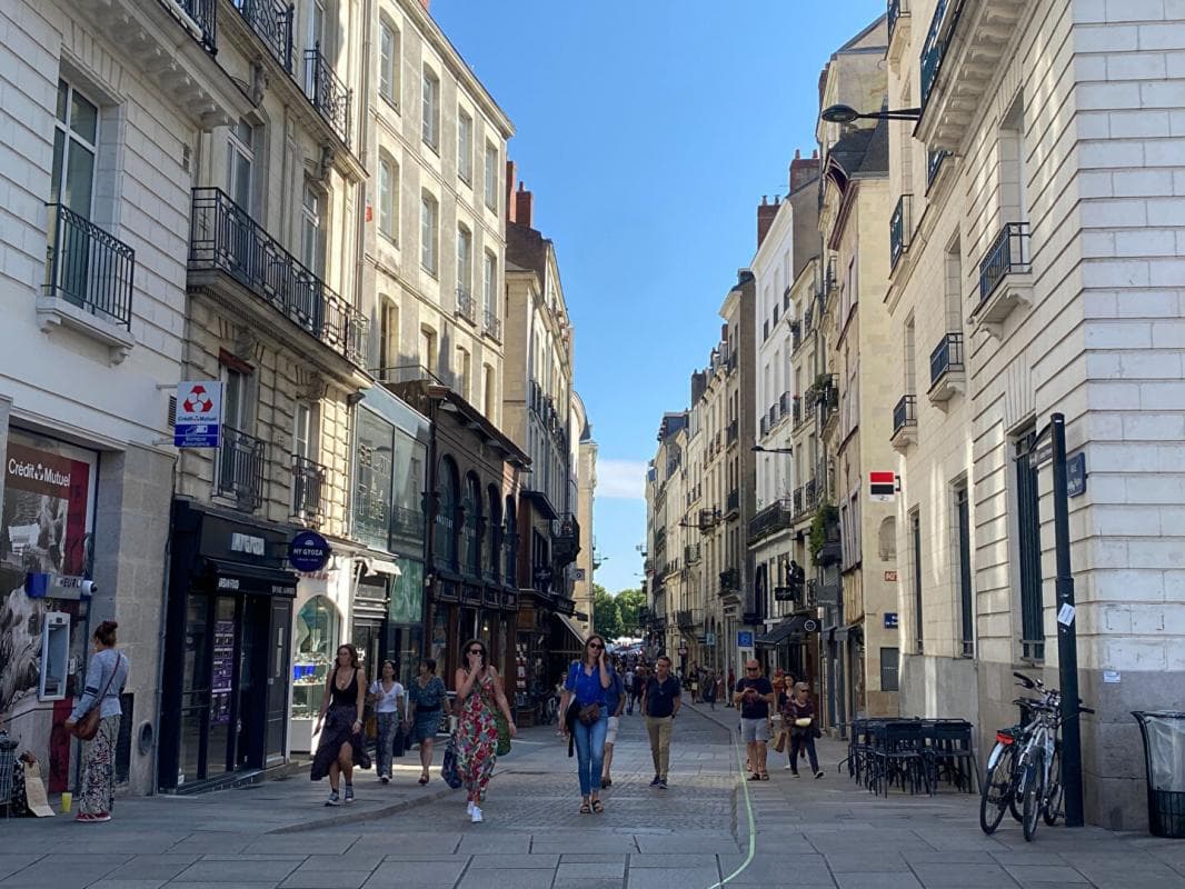 Local commercial · 86 m² · Cession de bail — photo 2