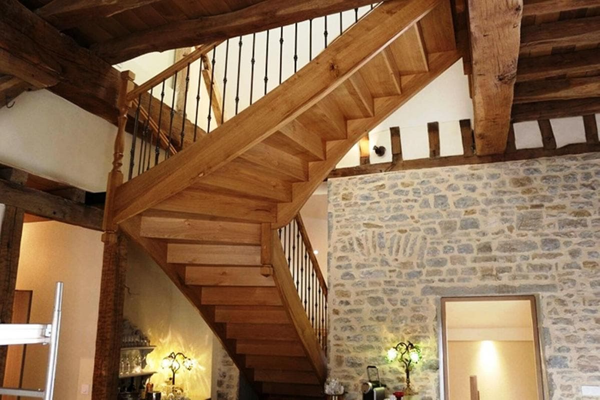 Local commercial 350 m² — BEAUNE — photo 1