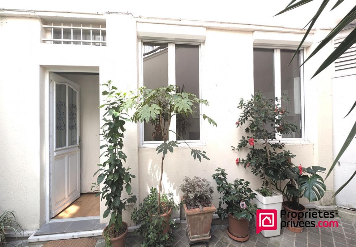 Local commercial · 32 m² · Fonds de commerce — photo 3