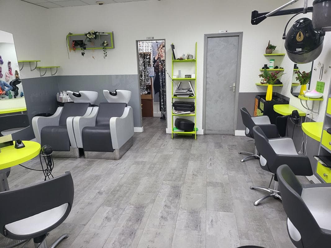 Coiffure · 40 m² · Fonds de commerce — photo 1