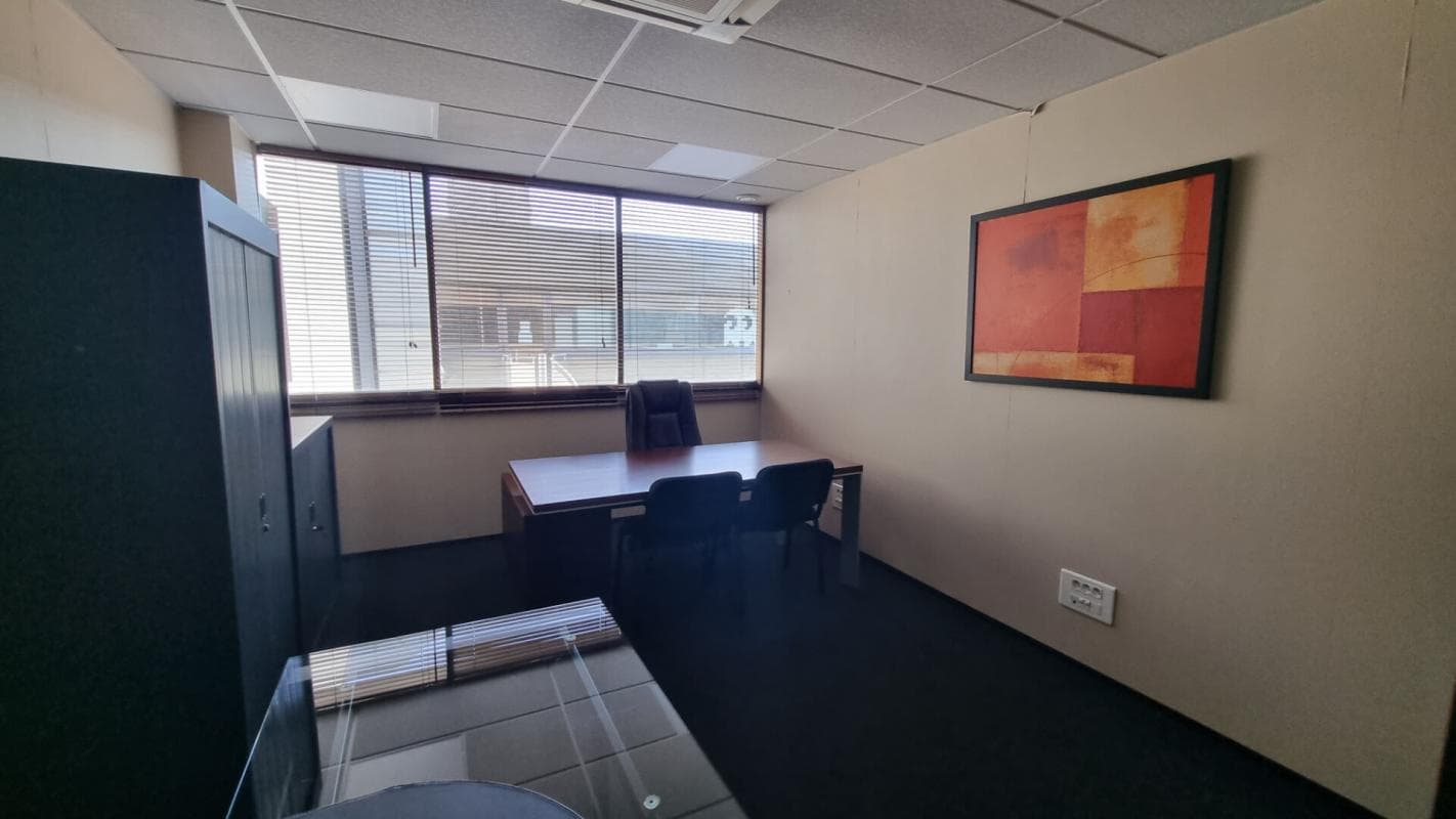 Local commercial · 16 m² · Fonds de commerce — photo 3