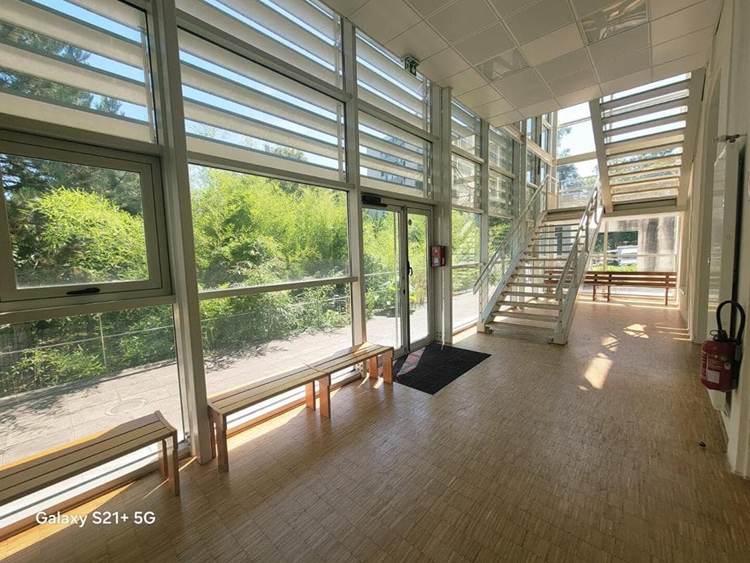 Local commercial · 25 m² · Cession de bail — photo 2
