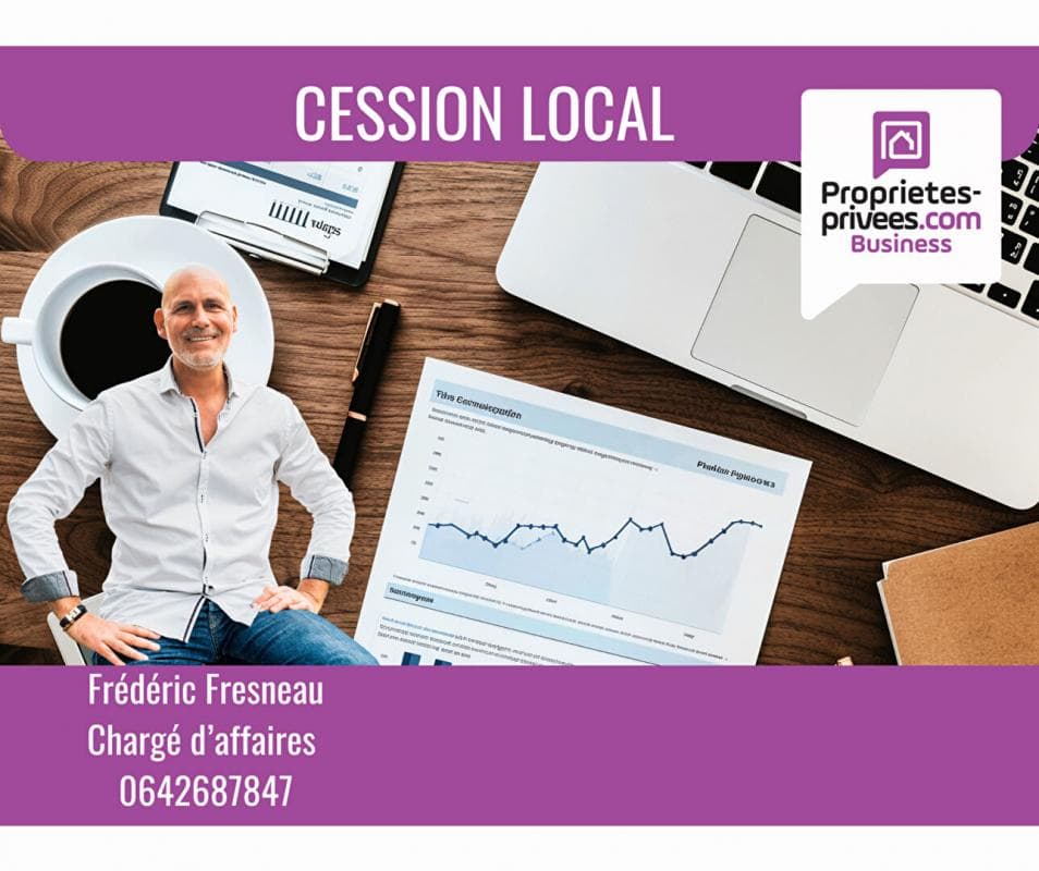 Local commercial 70 m² — VANNES — photo 1