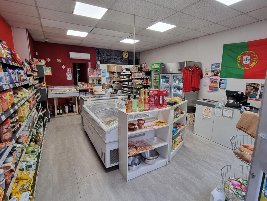 Epicerie · 55 m² · Fonds de commerce — photo 2