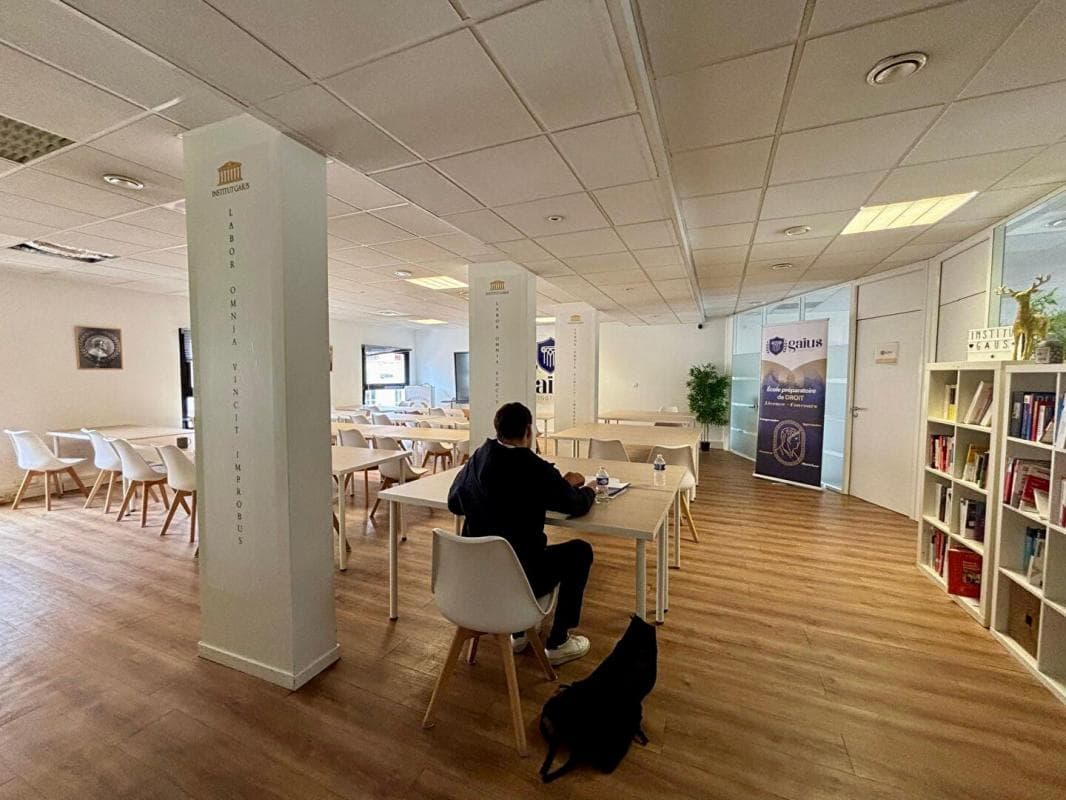 Local commercial · 179 m² · Fonds de commerce — photo 3