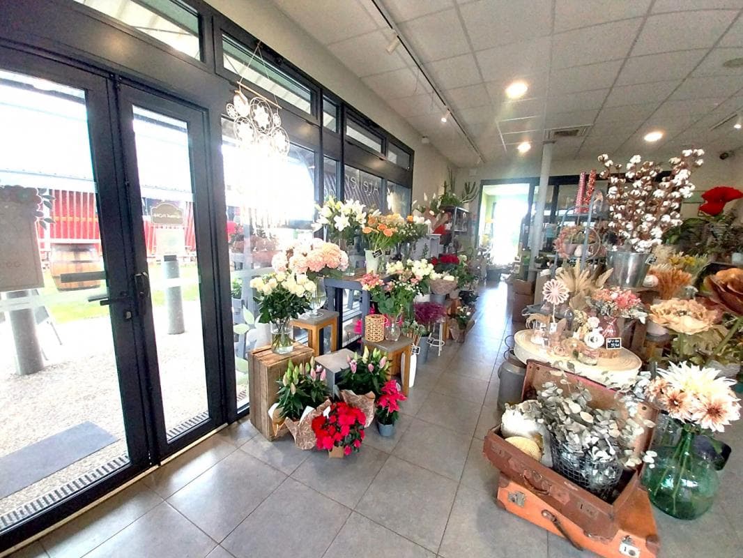 Local commercial · 64 m² · Fonds de commerce — photo 3