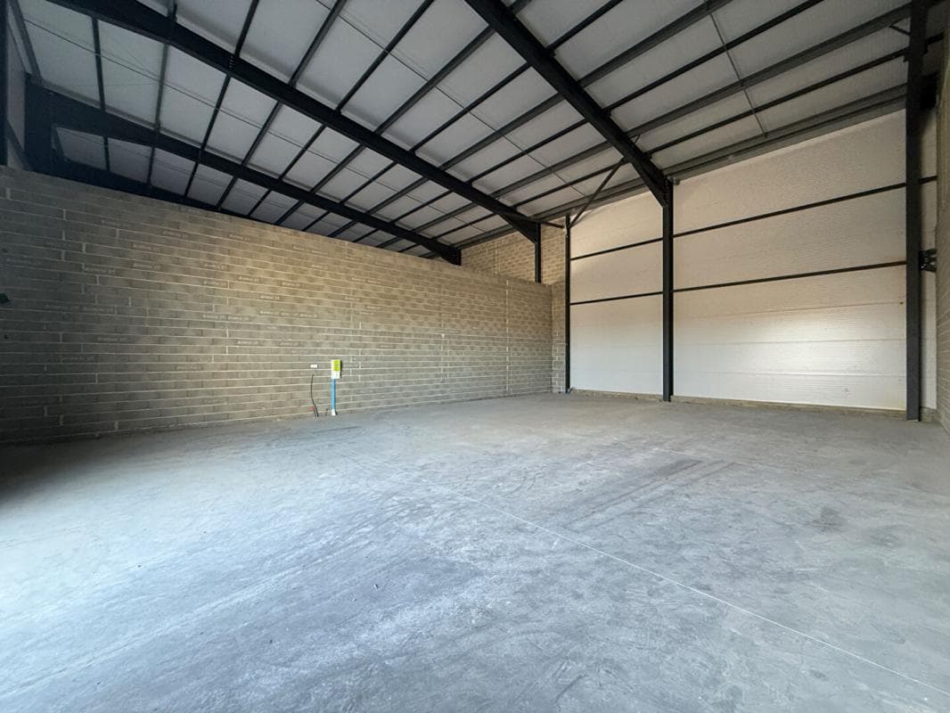Local commercial · 204 m² · Cession de bail — photo 2