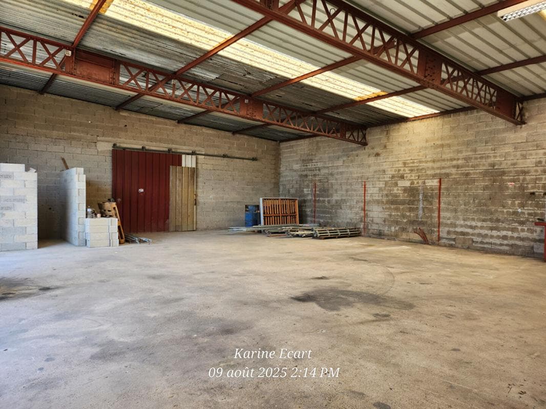 Local commercial · 100 m² · Cession de bail — photo 3