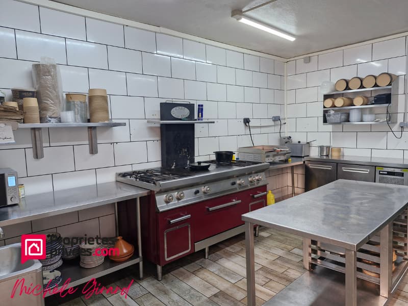 Restaurant · 100 m² · Fonds de commerce — photo 3