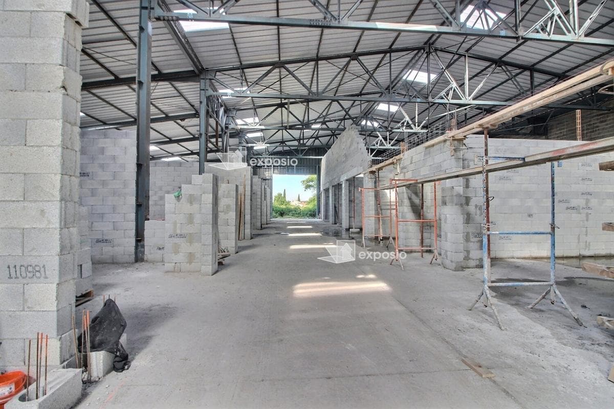 Local commercial · 140 m² · Fonds de commerce — photo 3