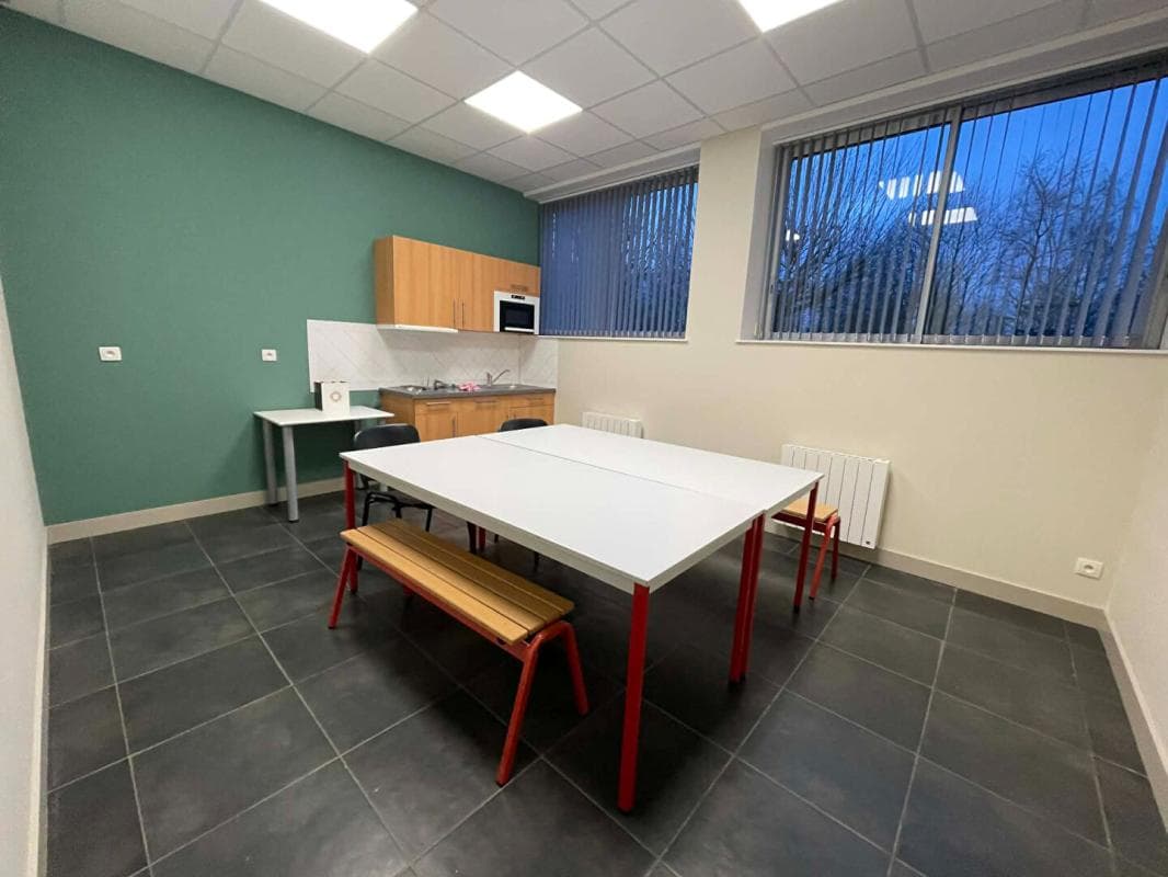 Local commercial · 35 m² · Cession de bail — photo 3