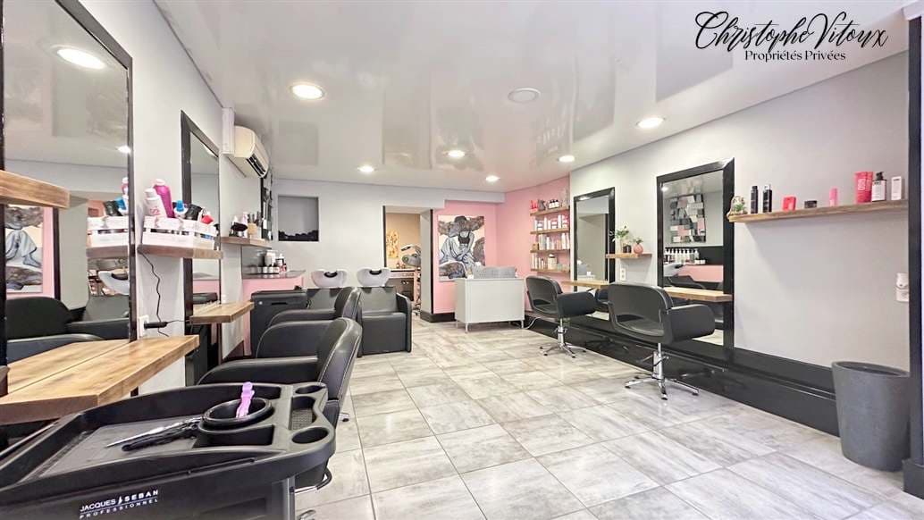 Local commercial · 50 m² · Fonds de commerce — photo 2