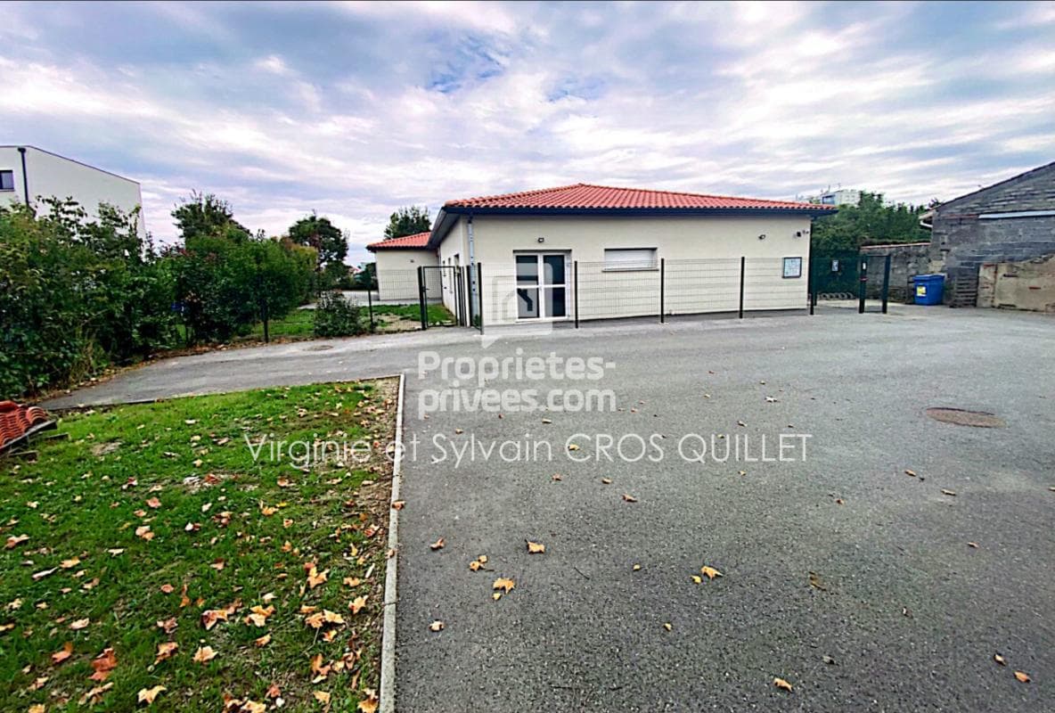 Local commercial 330 m² — TOULOUSE — photo 1