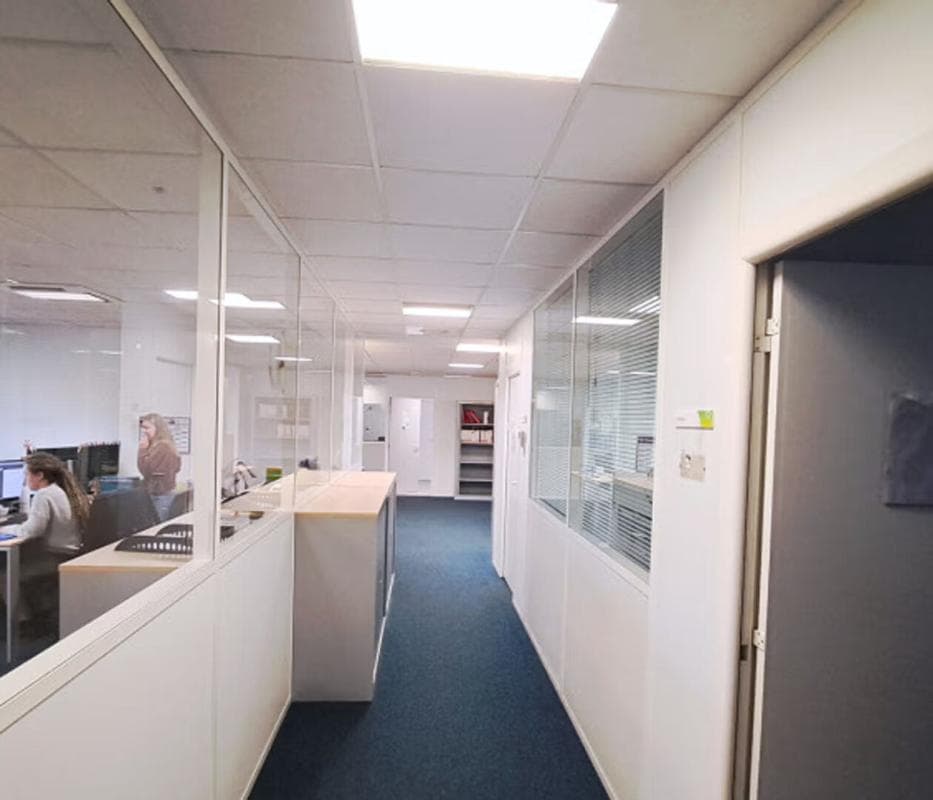 Local commercial 296 m² — LABEGE — photo 1