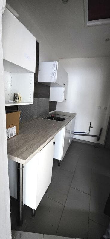 Local commercial · 47 m² · Fonds de commerce — photo 3