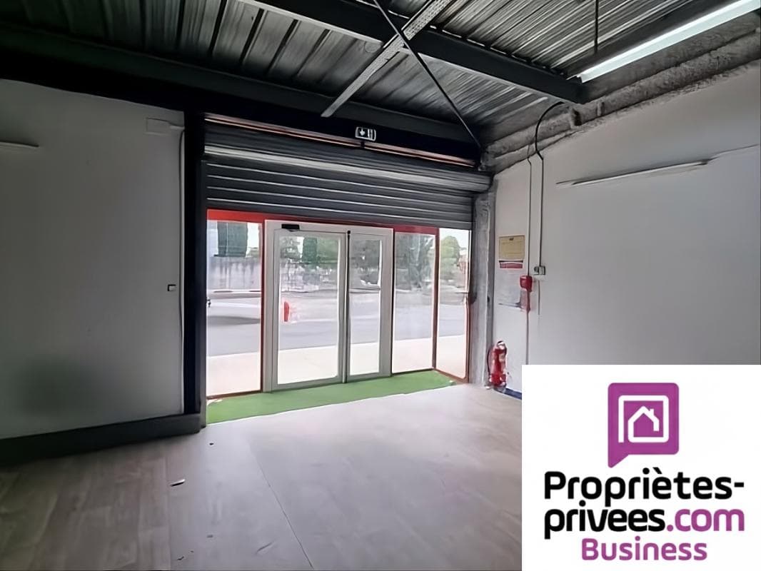 Local commercial · 226 m² · Cession de bail — photo 3
