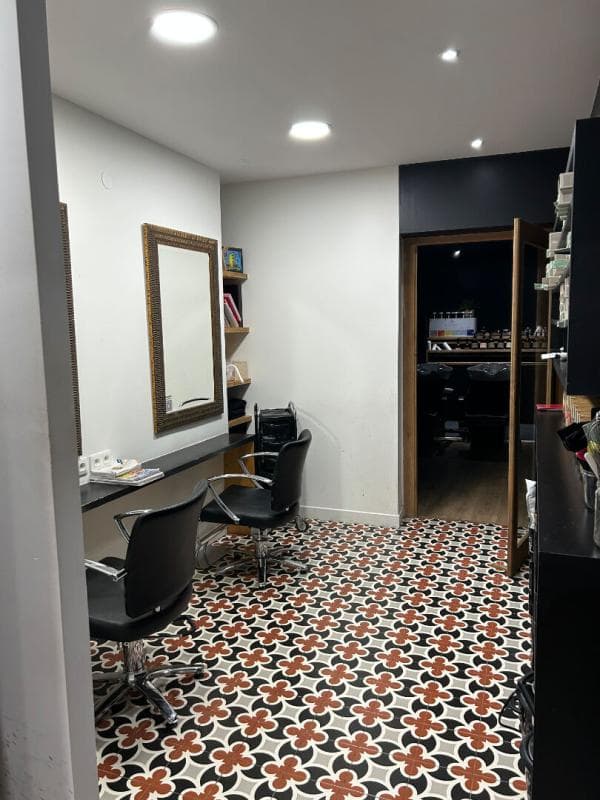 Local commercial · 65 m² · Fonds de commerce — photo 3