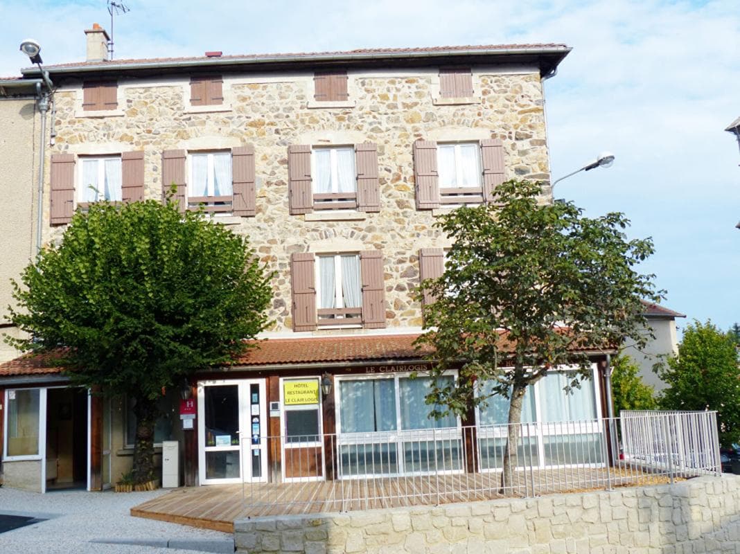 Local commercial 350 m² — LE PUY-EN-VELAY — photo 1