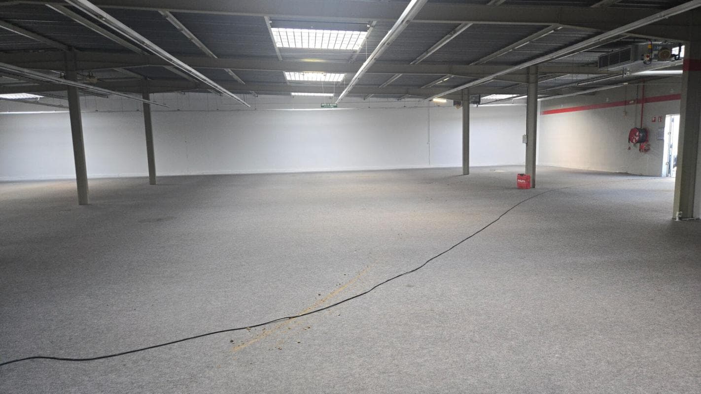 Local commercial · 445 m² · Cession de bail — photo 3