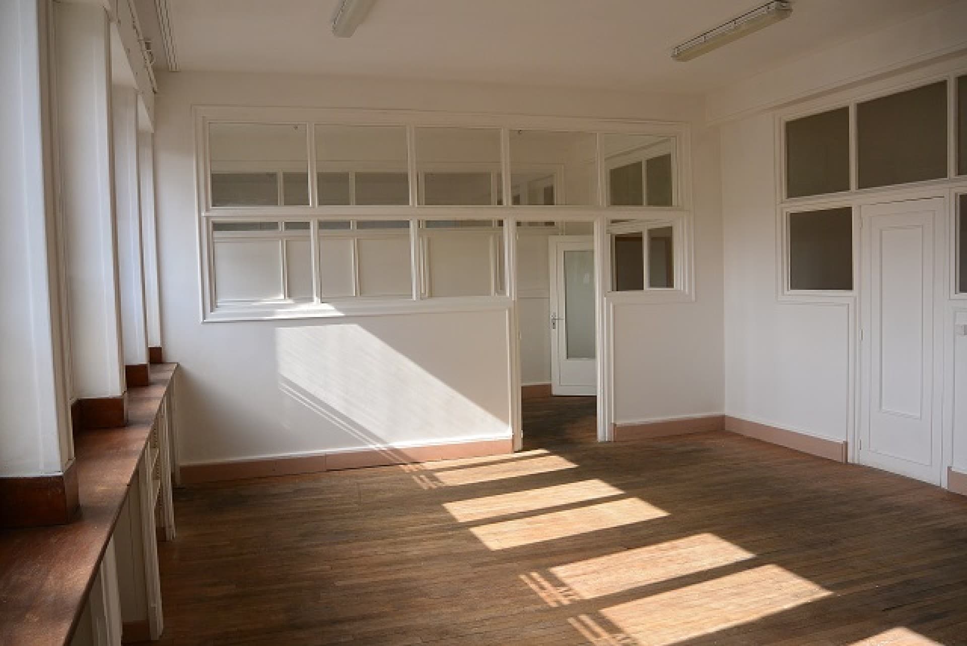 Local commercial · 160 m² · Achat des murs — photo 1