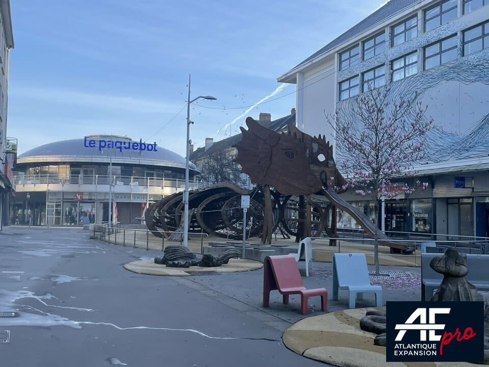 Local commercial · 120 m² · Location — photo 2