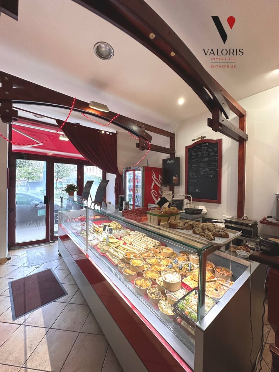 Local commercial 46 m² — GRENOBLE — photo 1