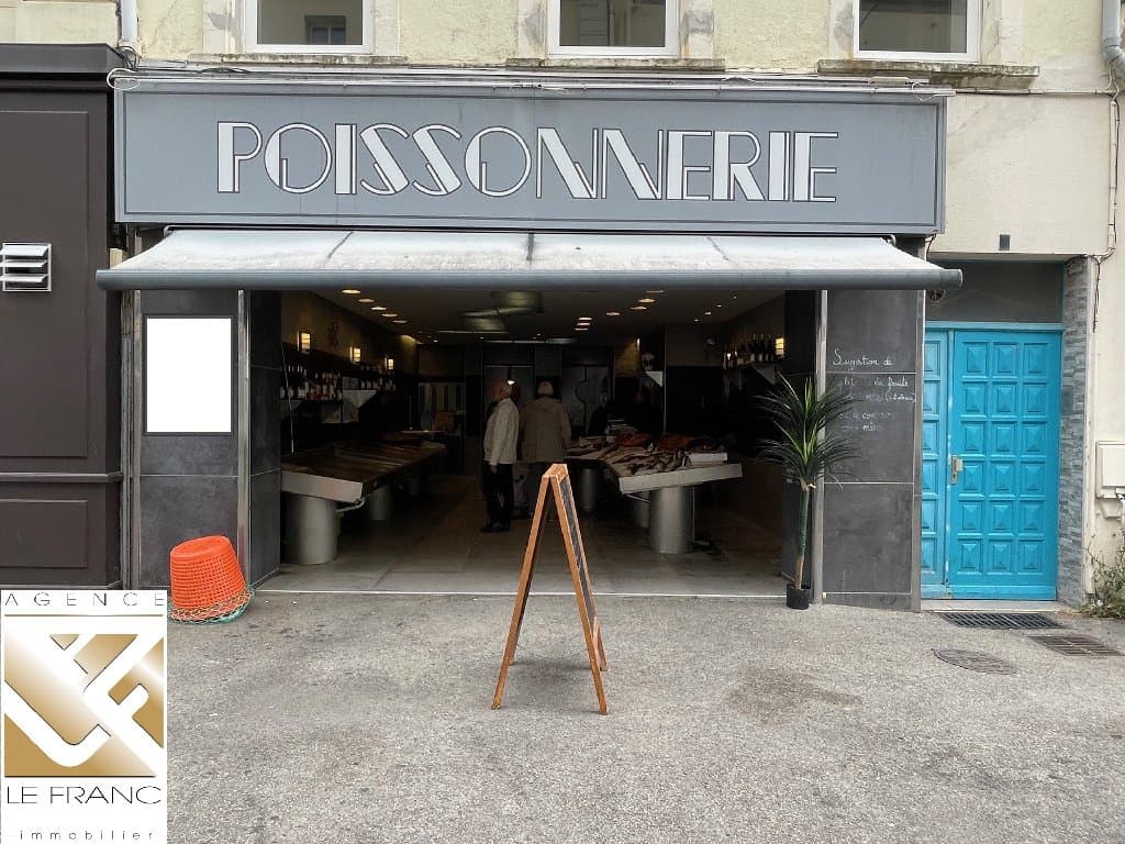 Local commercial — CHERBOURG EN COTENTIN — photo 1