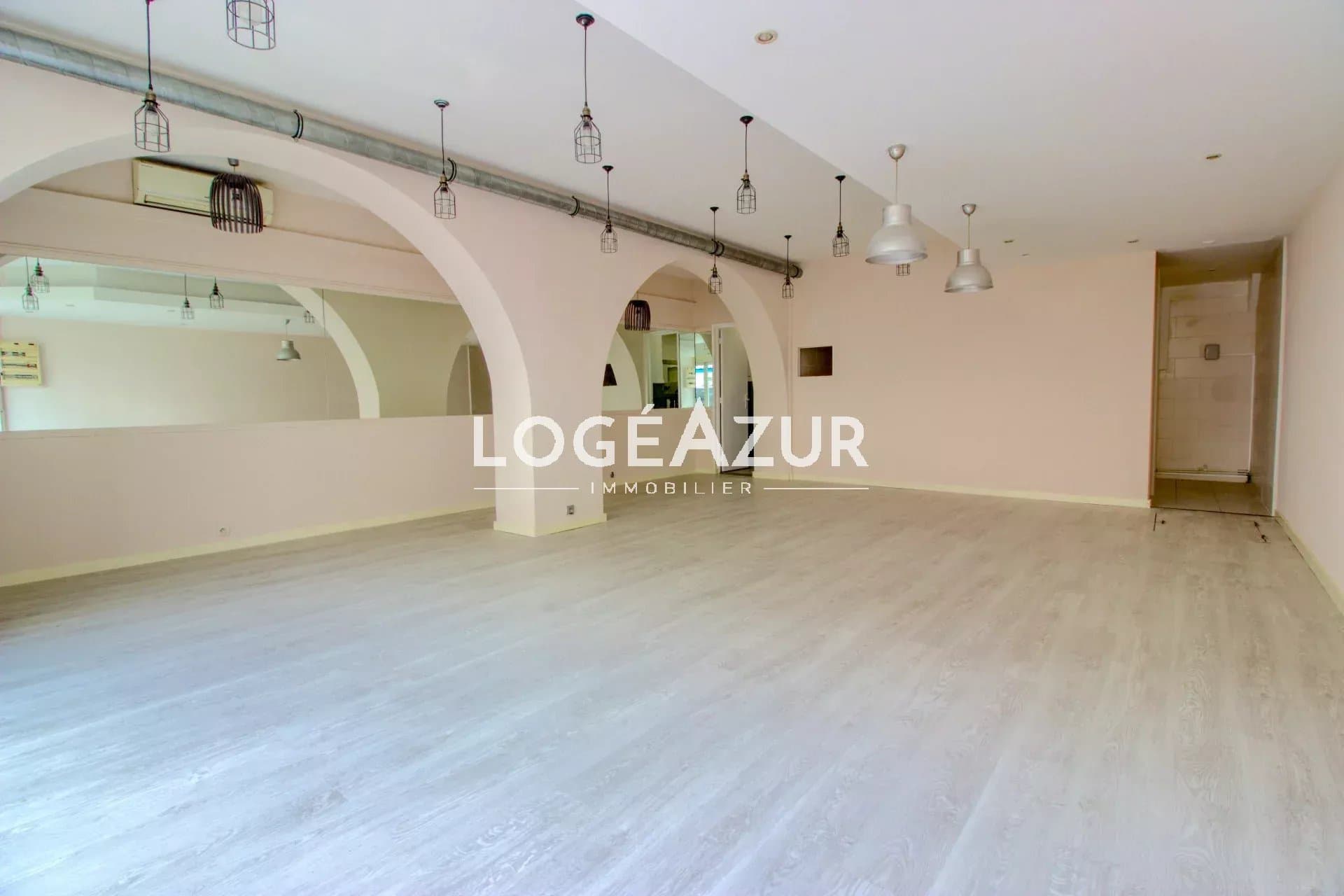 Local commercial · 62 m² · Location — photo 3