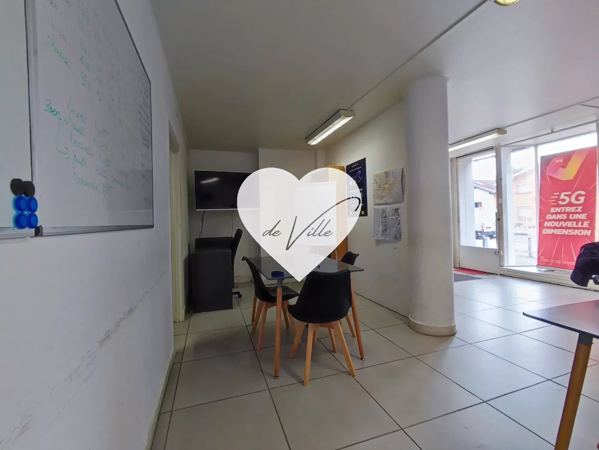 Local commercial · 47 m² · Achat des murs — photo 2
