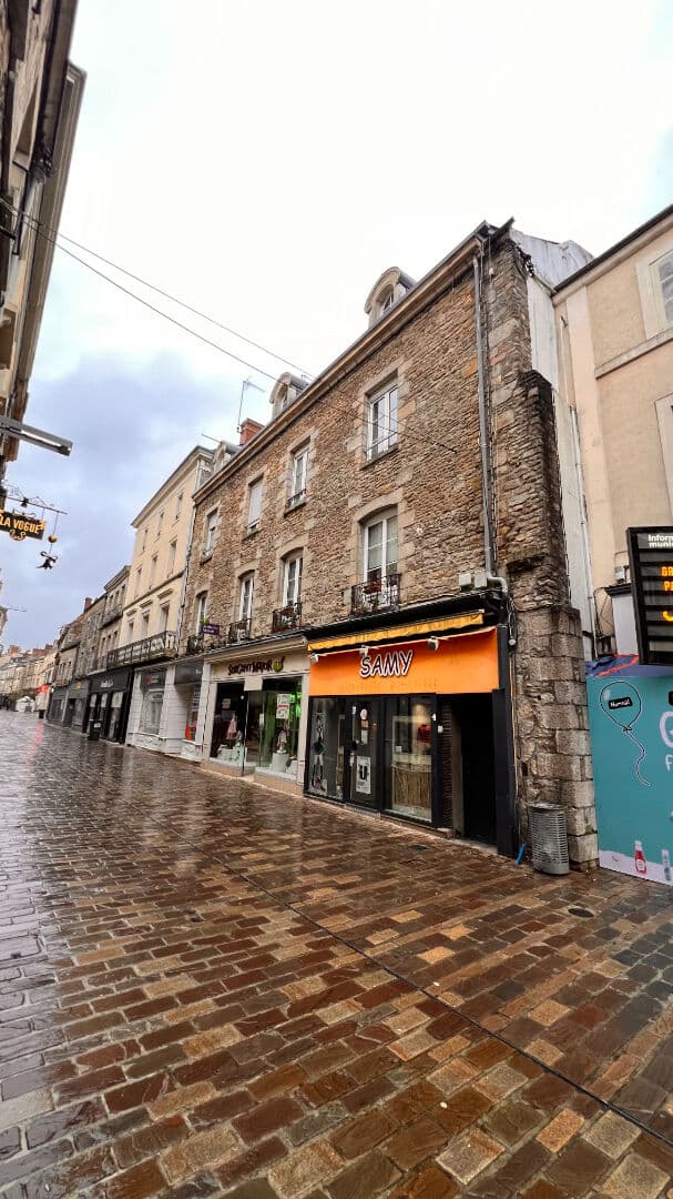 Local commercial 67 m² — ORNE — photo 1