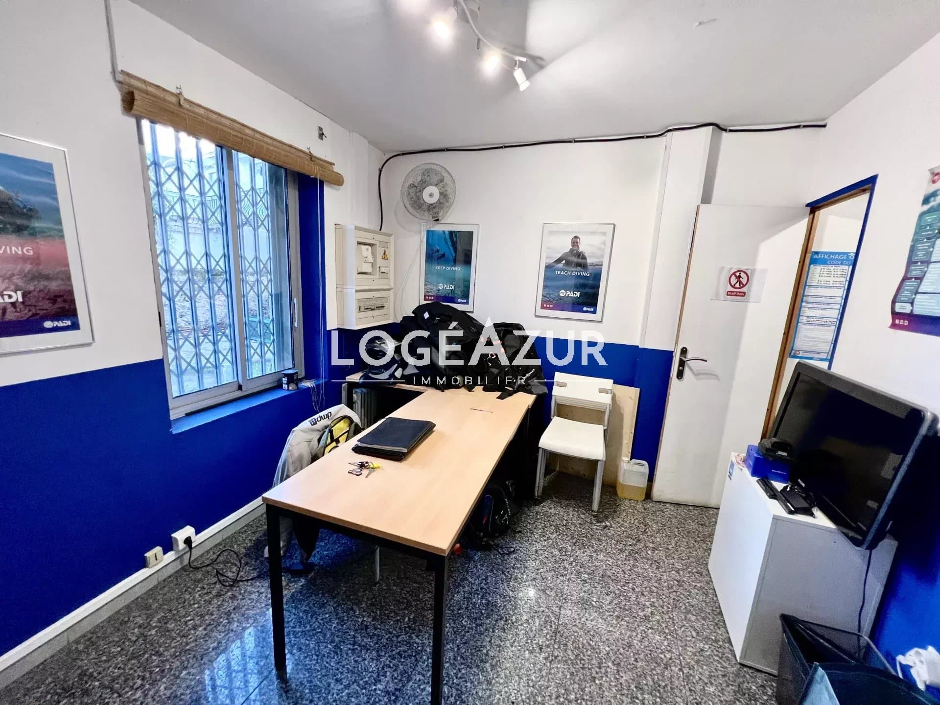 Local commercial · 30 m² · Achat des murs — photo 3