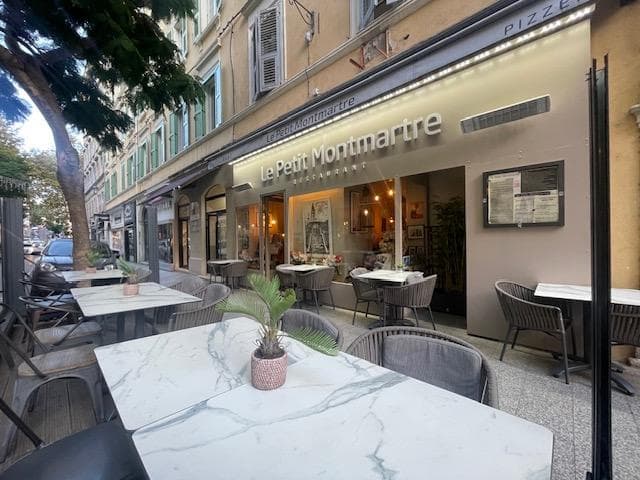 Local commercial 70 m² — BASTIA — photo 1